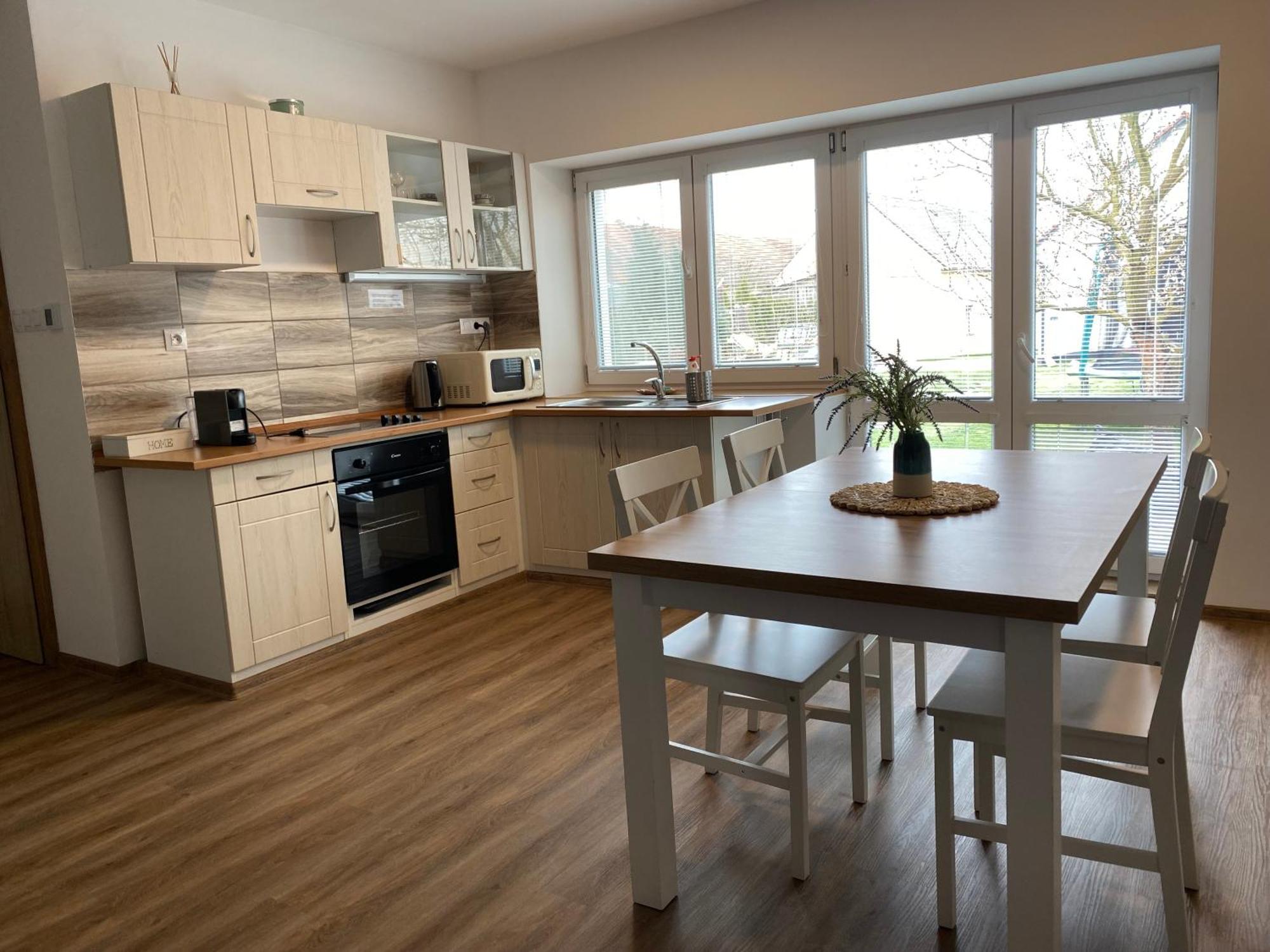 Ferienwohnung Statek U Krizu Stare Sedliste Exterior foto