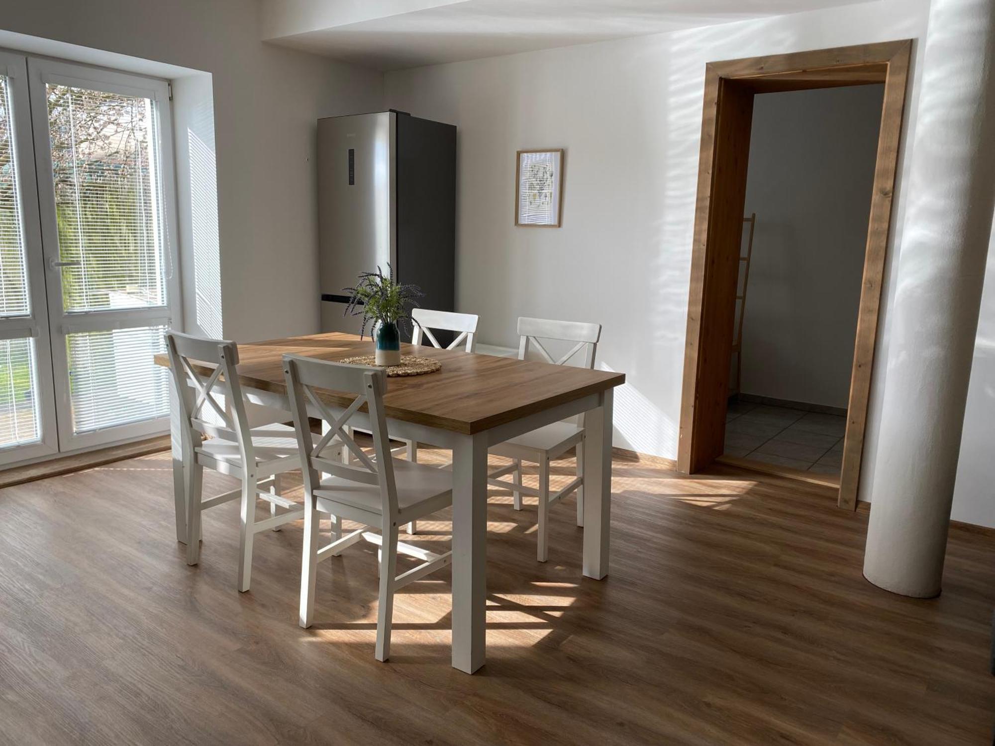 Ferienwohnung Statek U Krizu Stare Sedliste Exterior foto